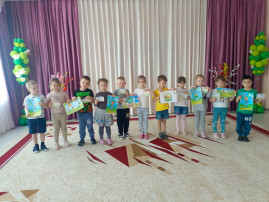 «День Эколят» является одним из мероприятий Всероссийских природоохранных социально-образовательных проектов. «День Эколят» является одним из мероприятий Всероссийских природоохранных социально-образовательных проектов.